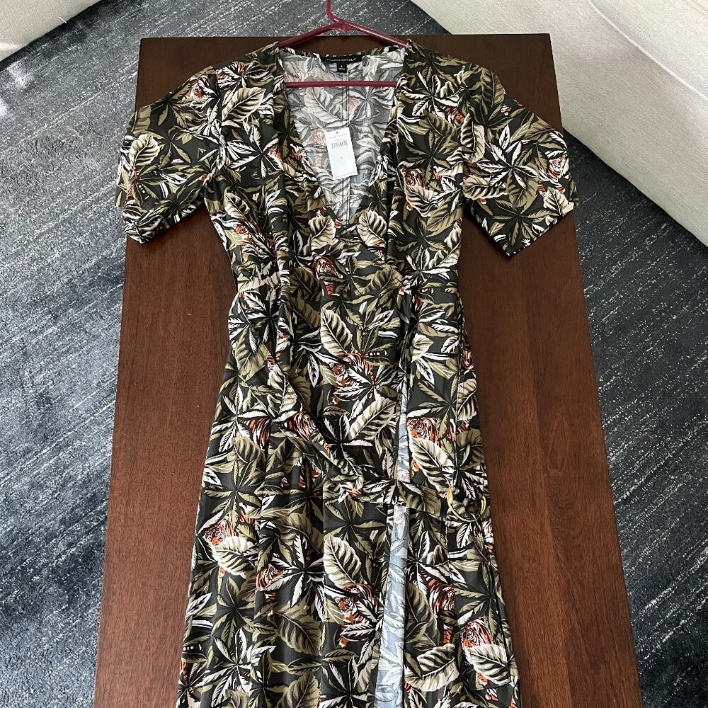 NWT Banana Republic Tiger Print Midi Wrap Dress Size 6